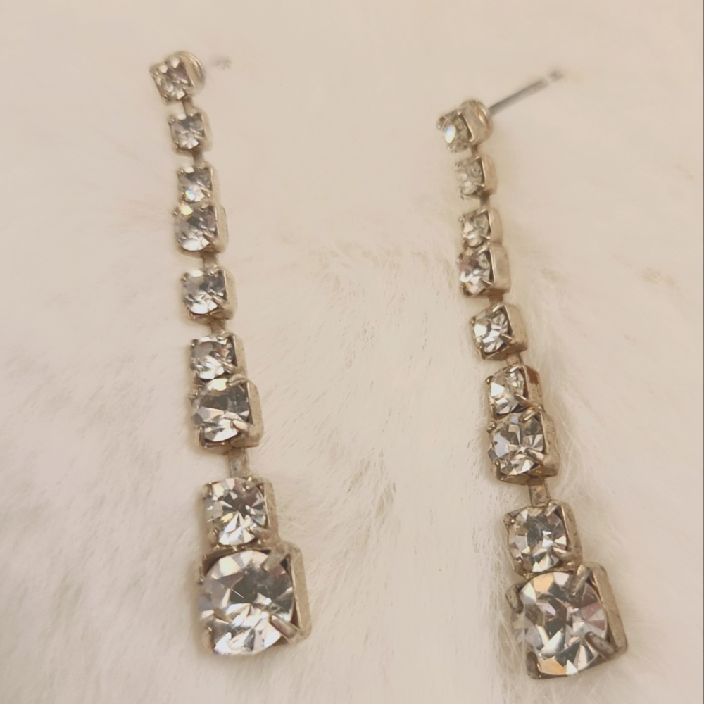 Rhinestone earrings